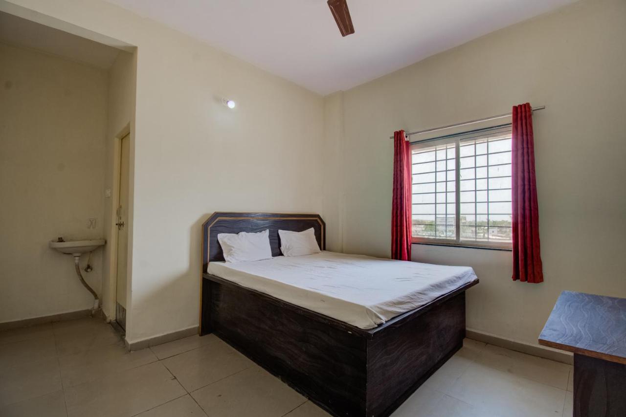 Spot On Green Valley Inn อาราคู ภายนอก รูปภาพ